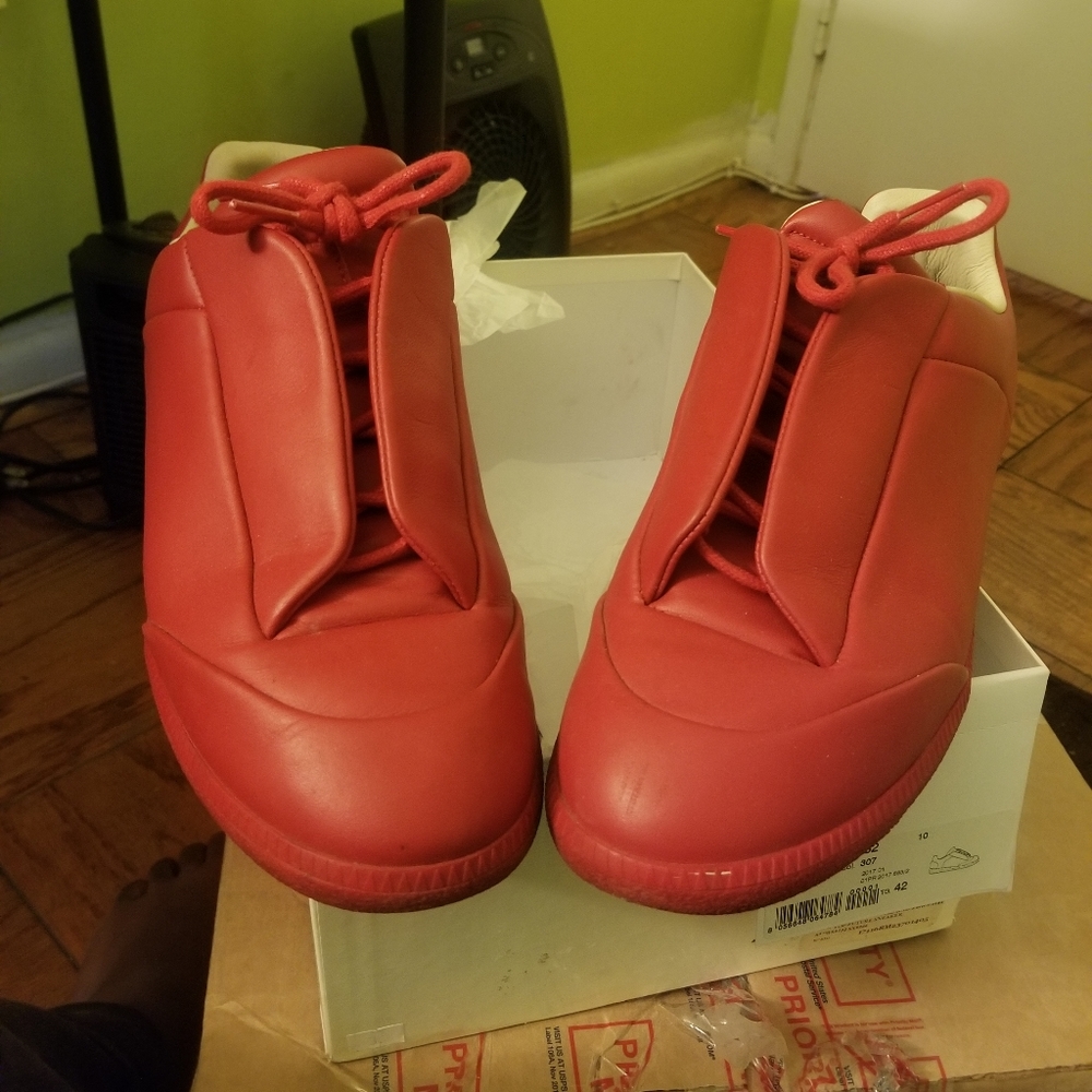 Maison margielas size 22 Euro 10 U.S.